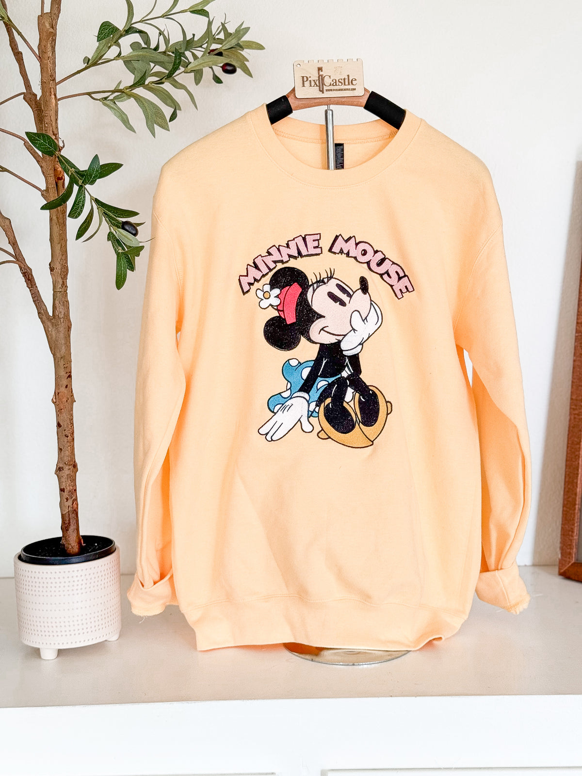 Classic Minnie Embroidered Shirts