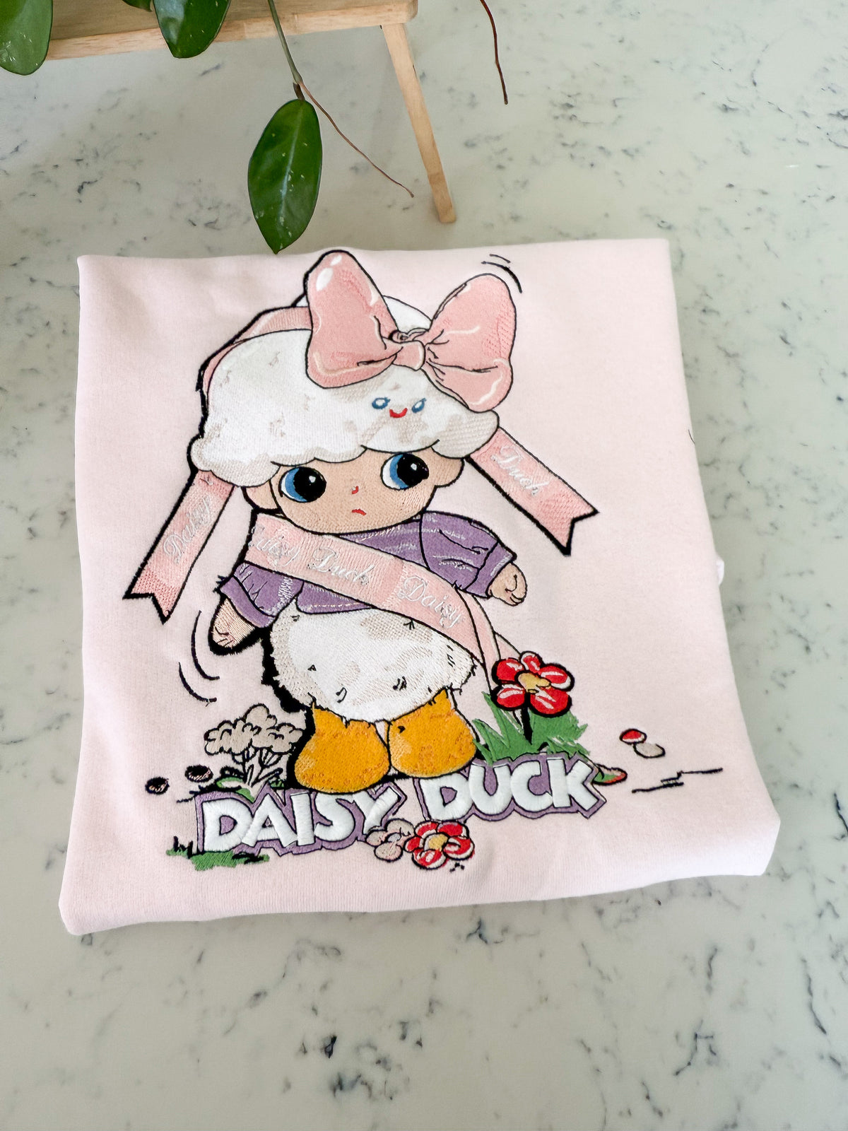 Cute Daisy Embroidered Shirt